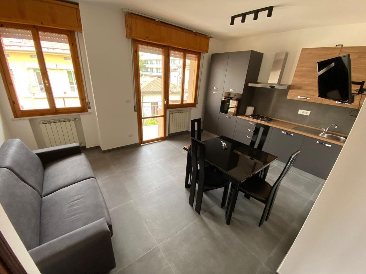 Appartamento Con Posto Auto Privato A Marina Centro Mare ريميني المظهر الخارجي الصورة