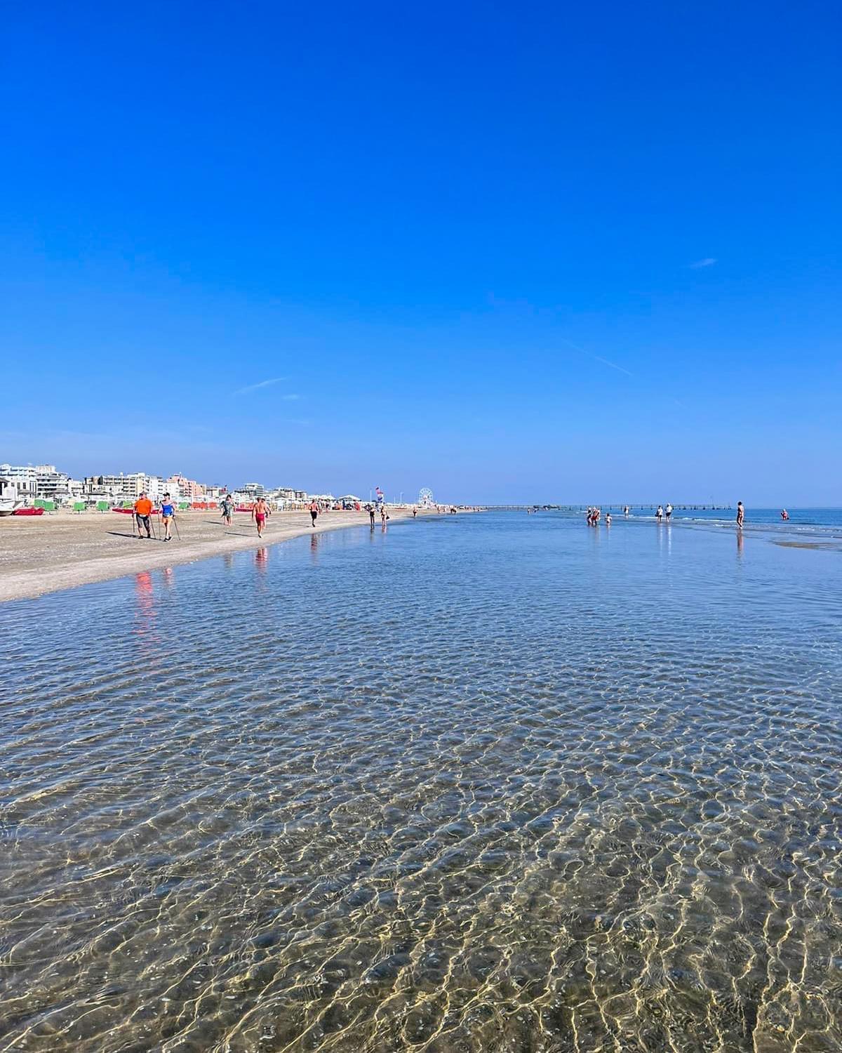 Appartamento Con Posto Auto Privato A Marina Centro Mare ريميني المظهر الخارجي الصورة